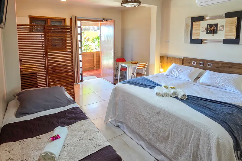 Quarto do Chalé Almécegas de Luxo, com duas camas
